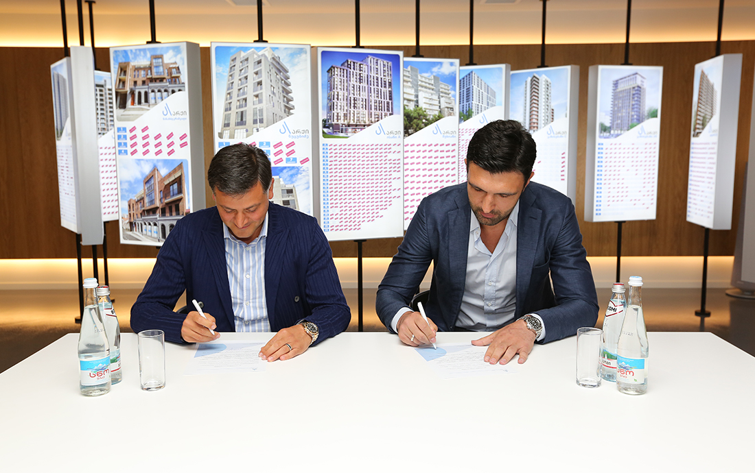 Zaza Pachulia became co-sharer of the Archi!